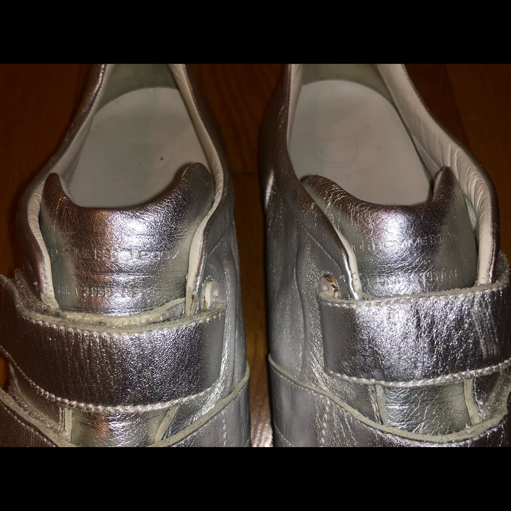 Metallic leather Dior sneakers - Picture 3 of 8